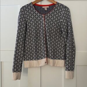 Super cute! Banana Republic Cardigan